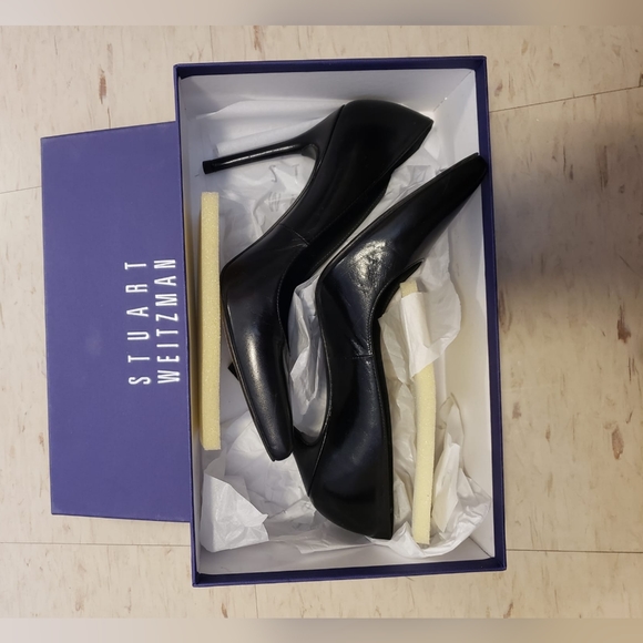 Stuart Weitzman Nouveau black kid leather Size 6 - Picture 5 of 14